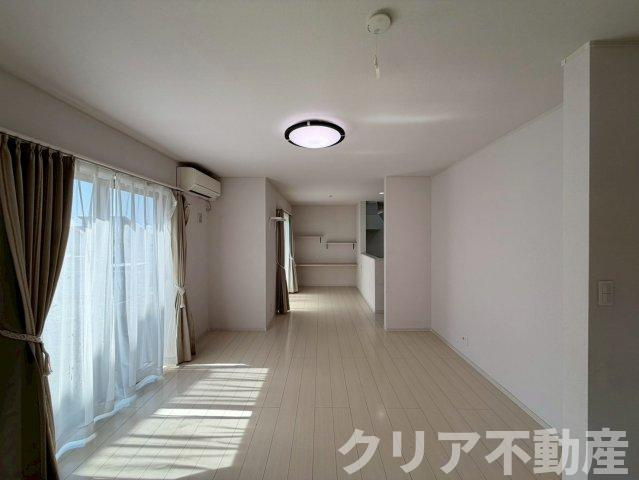 【居間・リビング】 | 前橋市堀越町　中古住宅