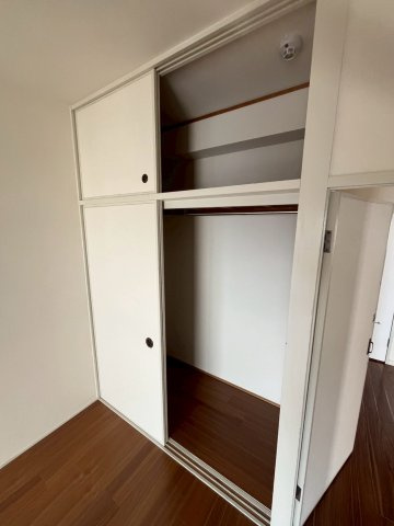 山田ビルの収納