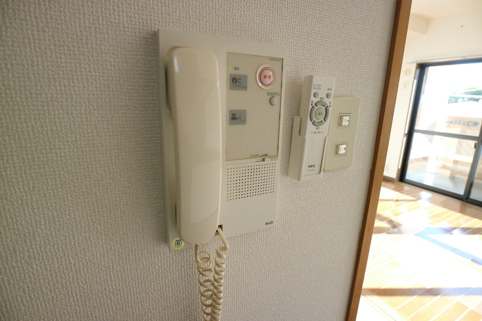 プラザハイツ二ツ屋A棟のセキュリティ