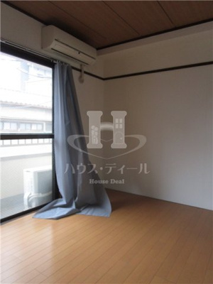 【寝室】 | 西野ビル | 寝室