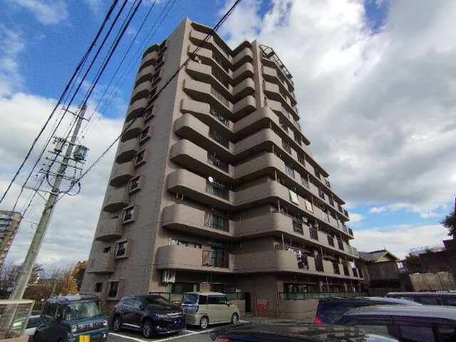 ユニーブル東岡崎の外観