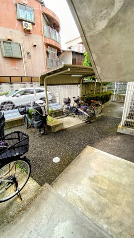 コム・ファーレ西宮北口の駐輪場|駐輪場