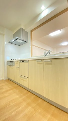 コム・ファーレ西宮北口のキッチン|システムキッチン