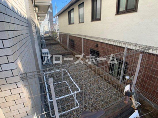 【バルコニー】