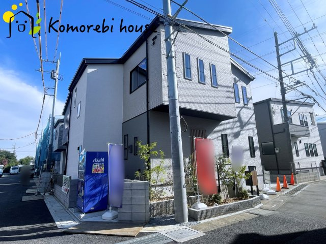 大宮指扇South side　新築一戸建て　グリーンガーデン　Oの外観|耐久性に優れたサイディング貼りの外観。雨風に強く、汚れにくい素材で美しさが長持ちします。日々のメンテナンス負担を軽減し、家族の暮らしをしっかり守る安心の新築住宅です。