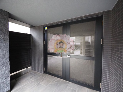 【エントランス】 | Le'a横濱ウエストステージ