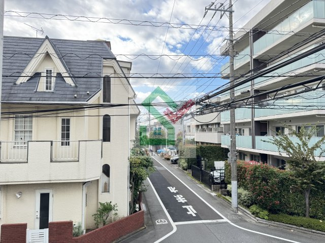 カーヴドキャレの展望