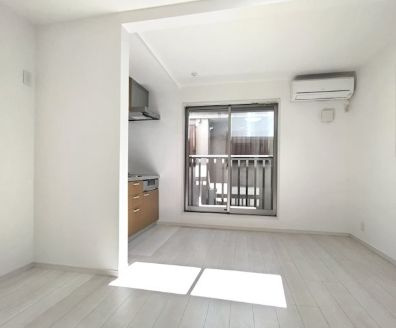 【居間・リビング】 | 西田コーポ | 使いやすいリビングです