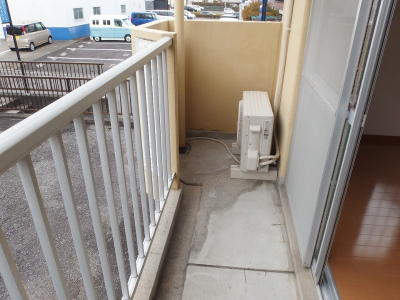 コーポ山本の庭