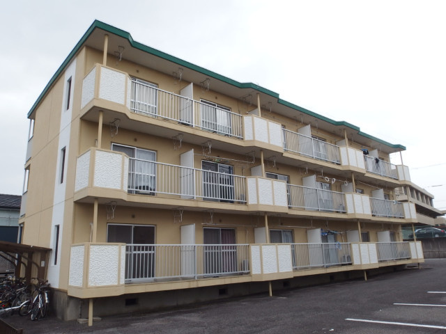 コーポ山本の外観