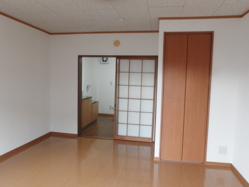 コーポ山本の居間・リビング