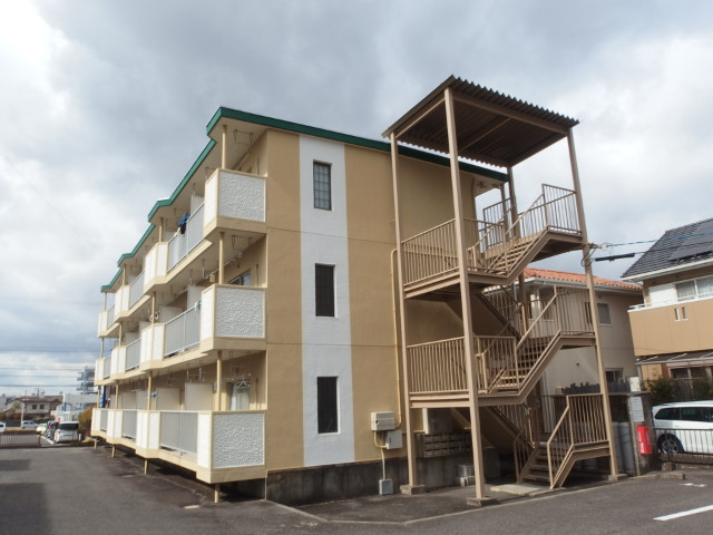 コーポ山本の外観