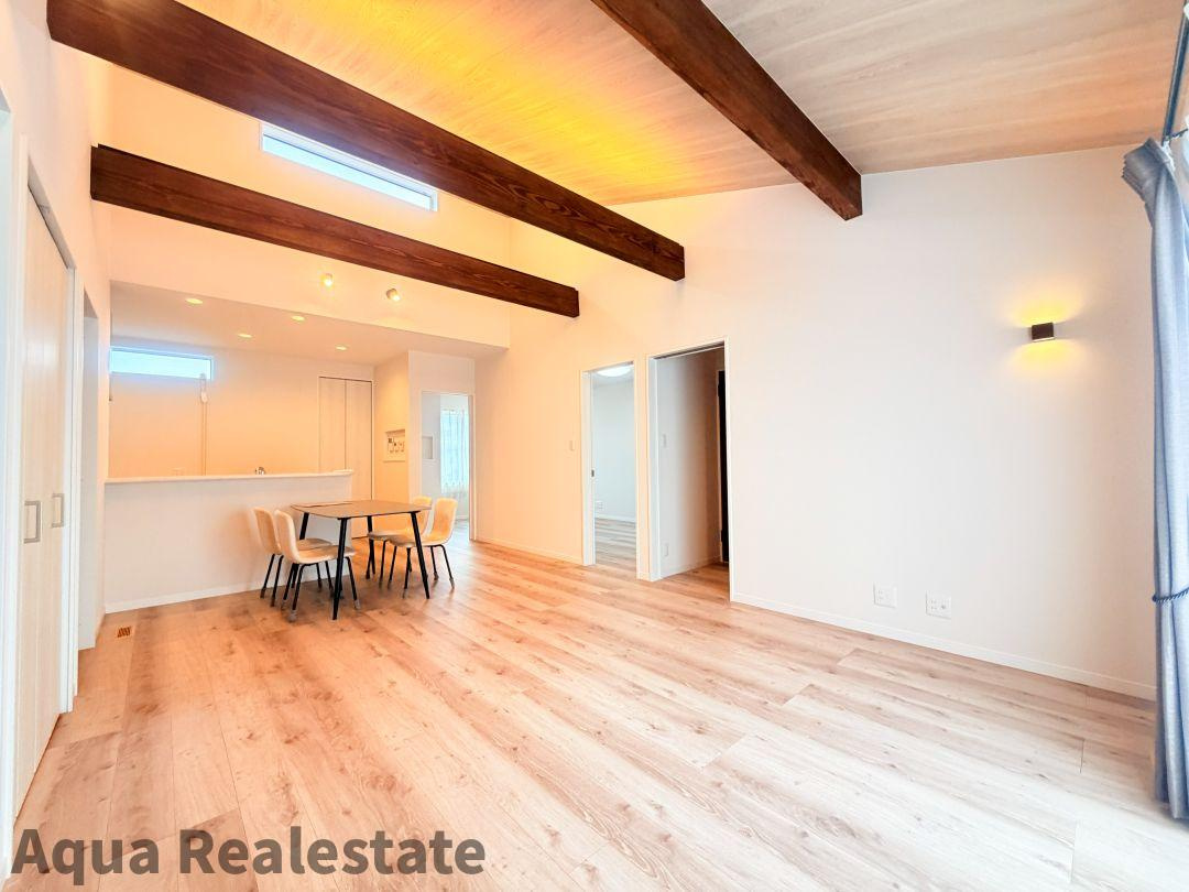 高松市仏生山町　Ｄ号地モデルハウスの居間・リビング|ゆったりとした居間です