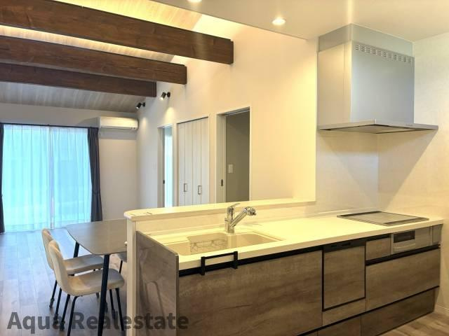 高松市仏生山町　Ｄ号地モデルハウスのキッチン|コンパクトなキッチンで掃除もラクラク