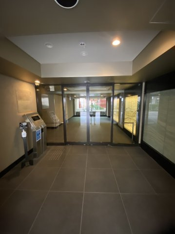 ザ・パークハウス御所西のエントランス