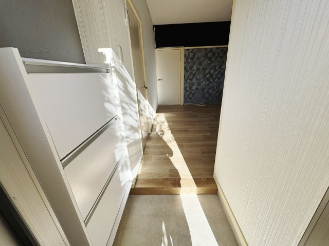 重谷ビルの玄関