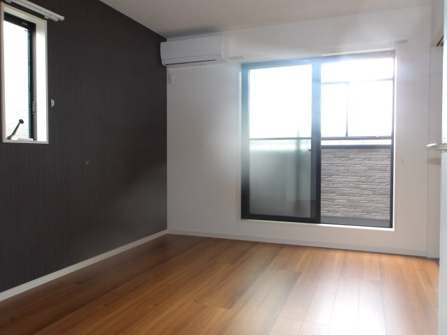 カルムメゾン北の居間・リビング