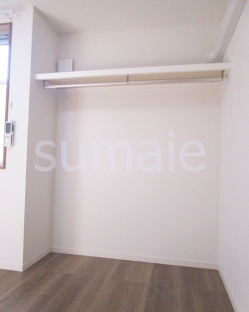 プラージュ王子神谷の収納|オープンクローゼット☆彡