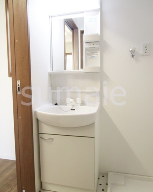 プラージュ王子神谷の洗面所|人気の独立洗面台☆彡