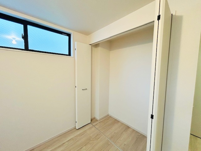 茅ヶ崎市平和町　新築戸建　1号棟のトイレ|同施工例