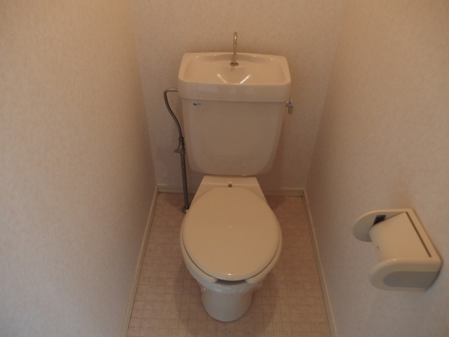 ドミールタカＢのトイレ