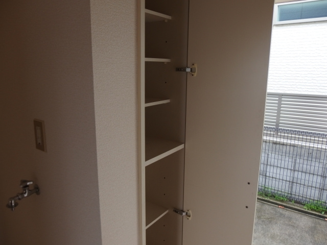ドミールタカＢの収納