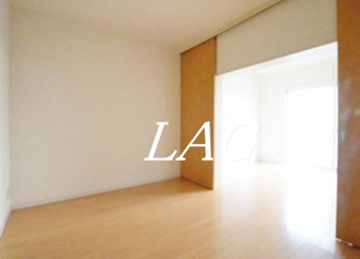 【寝室】 | オキナマンション | 寝室です。