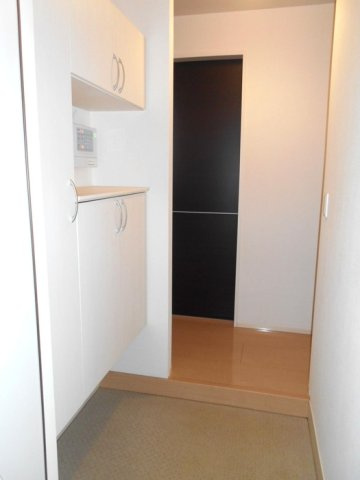 クレール古新開の玄関