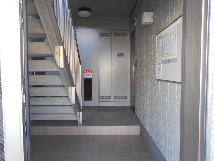 クレール古新開のエントランス