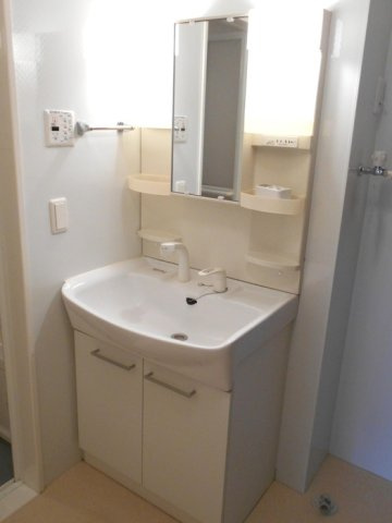 クレール古新開の洗面所