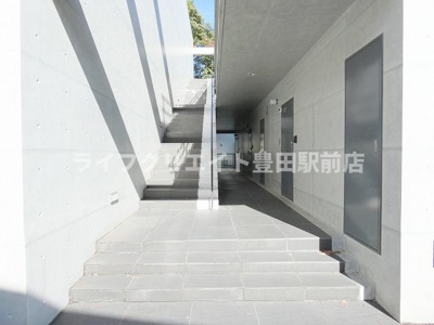 【ロビー】 | ラ・テラス・トリコロール