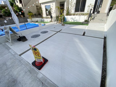 【駐車場】 | 南風原町津嘉山Ⅱ（全2棟）B号棟 | Ｂ号棟　駐車3台可♪