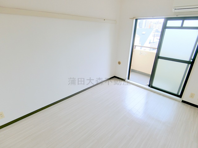 ベルサイユ池上第3の居間・リビング