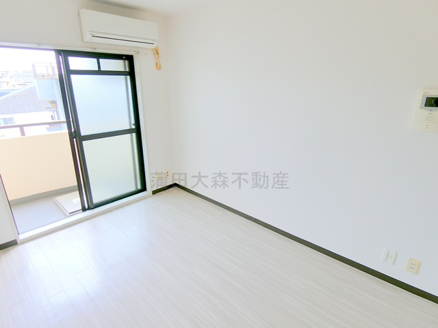 ベルサイユ池上第3の居間・リビング