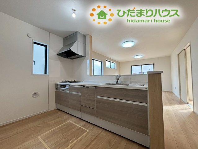 嵐山町川島　15期　新築一戸建て　ずっとプラス　02のキッチン