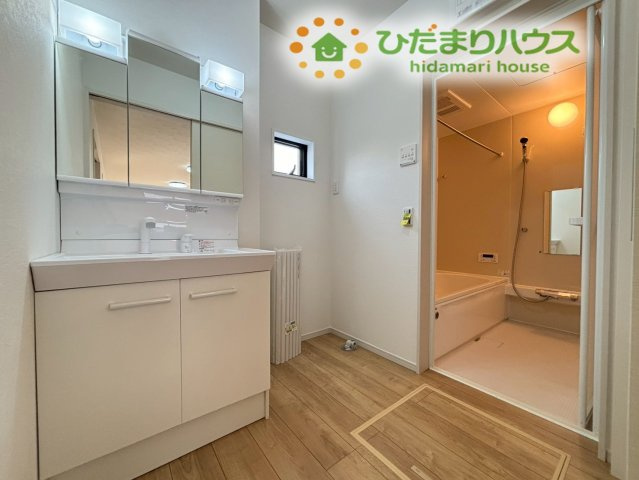 嵐山町川島　15期　新築一戸建て　ずっとプラス　02の独立洗面台