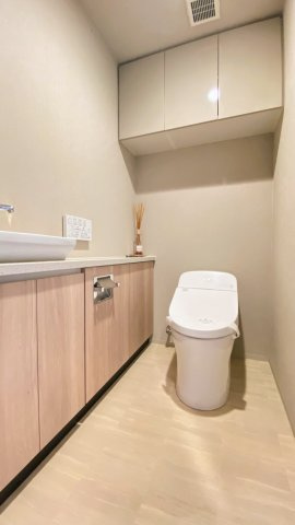 ディアエスタミオ西岡本のトイレ|トイレ