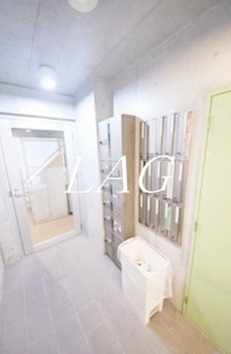 【エントランス】 | 小金井プラザマンション | エントランスです。