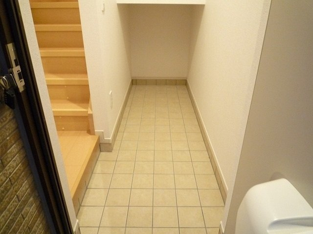 メゾン　グレーシアの玄関|玄関です