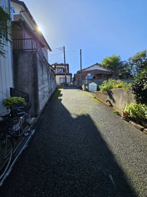 【前面道路含む現地写真】 | 仁戸名町売地 | 前面道路を望む