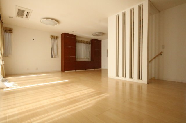 【居間・リビング】