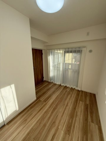 ロマネスク大濠アネックスの洋室