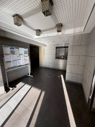 ロマネスク大濠アネックスのエントランス