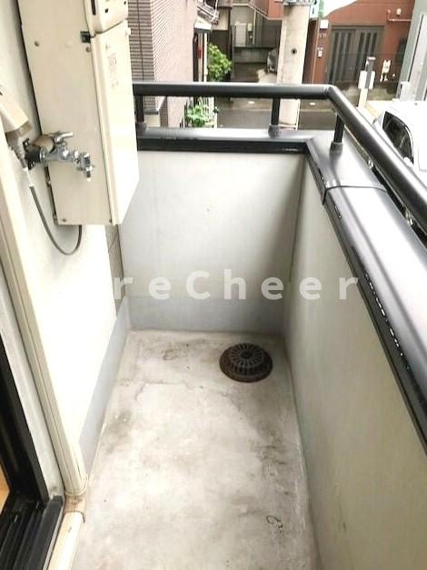 シャンテ十条仲原のバルコニー