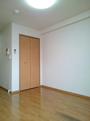 【洋室】 | マーベラス | 使い勝手のいい洋室です