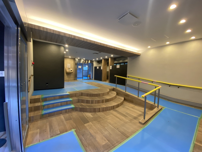 ライオンズマンション京都河原町のロビー