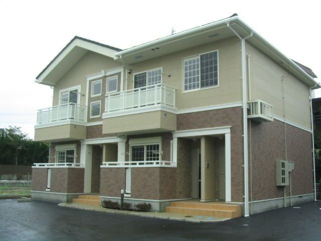 ラ・メゾン若草の外観