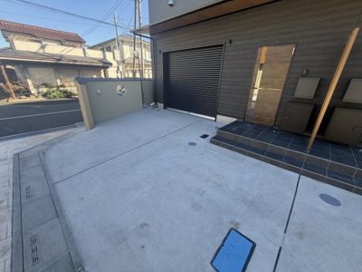 【駐車場】 | YAMABUKI | 駐車場があるので、車を買う予定の方も安心です