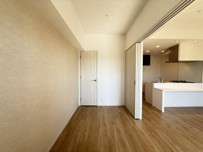 【洋室】 | スプランディッド城東関目