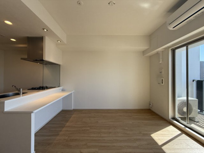 【居間・リビング】 | スプランディッド城東関目